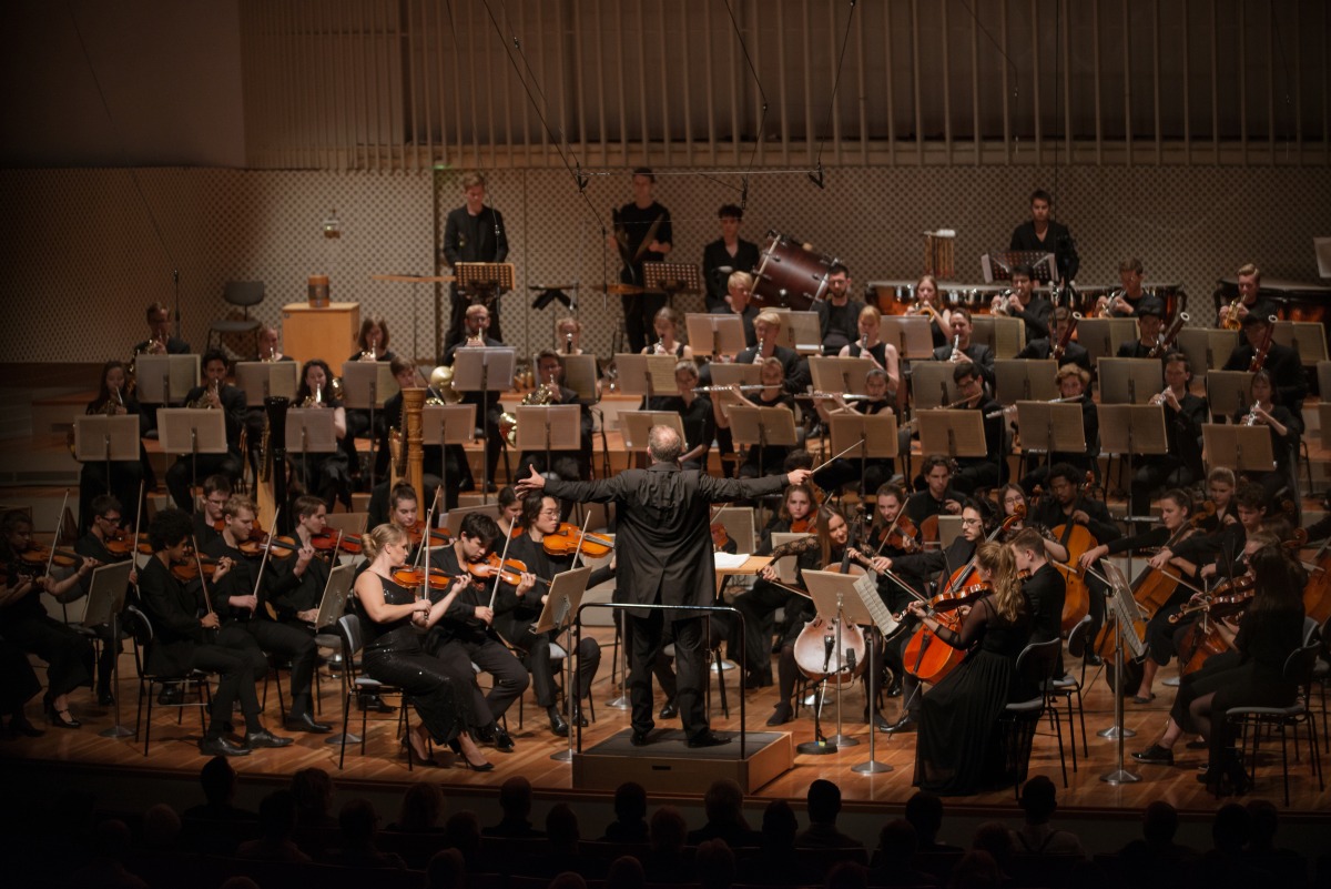 Mahler: Symphonie Nr. 6 | Johannes Klumpp | ORCHESTRE DE BERLIN | Konzertsaal der UdK Berlin